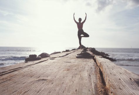 Yoga sur la plage